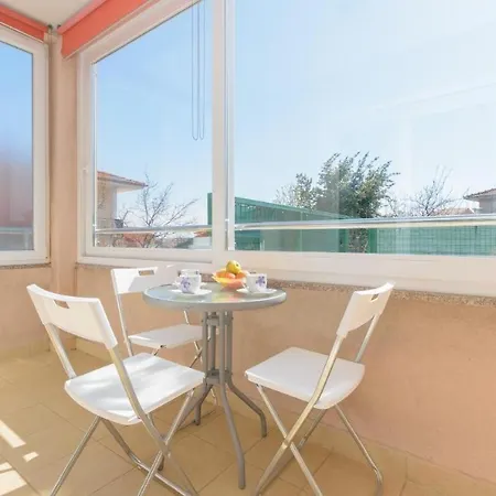 Charmant Garden View Apartment